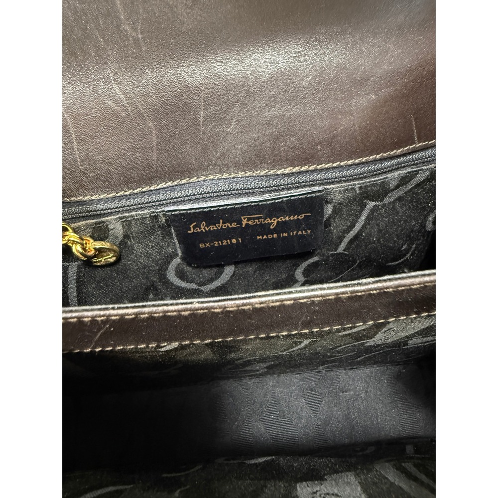 Salvatore Ferragamo Handbag Gancini Deep Dk Brown Gold BX 212181 Italy VTG FLAW - Picture 6 of 10